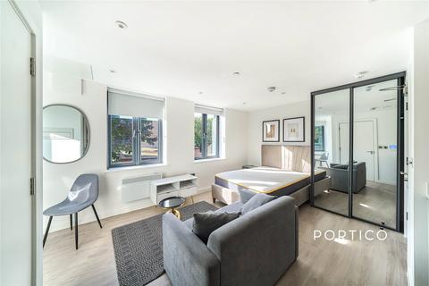 undefined, Romford Road, London, E15