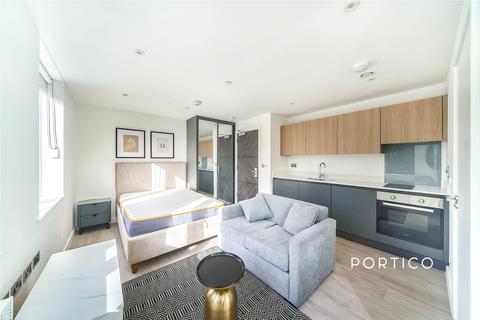 undefined, Romford Road, London, E15