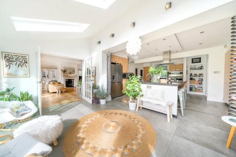 5 bedroom detached house for sale, Exton, Devon