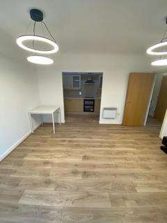 1 bedroom flat to rent, 1 Bedroom Flat – Solomons Court, Finchley N12