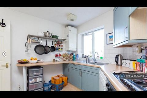 undefined, Myddleton Avenue, London, N4