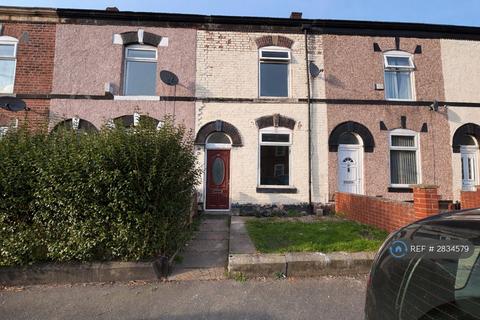 2 bedroom terraced house to rent, Vernon Street, Bury, BL9