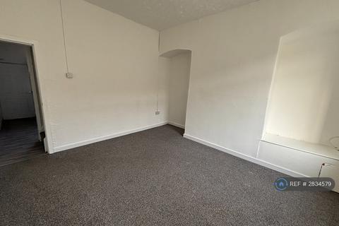 2 bedroom terraced house to rent, Vernon Street, Bury, BL9