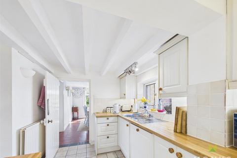 3 bedroom cottage for sale, Northwood, Shrewsbury