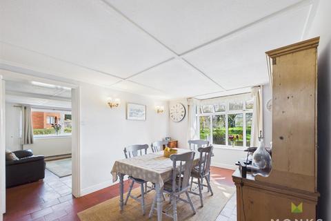 3 bedroom cottage for sale, Northwood, Shrewsbury