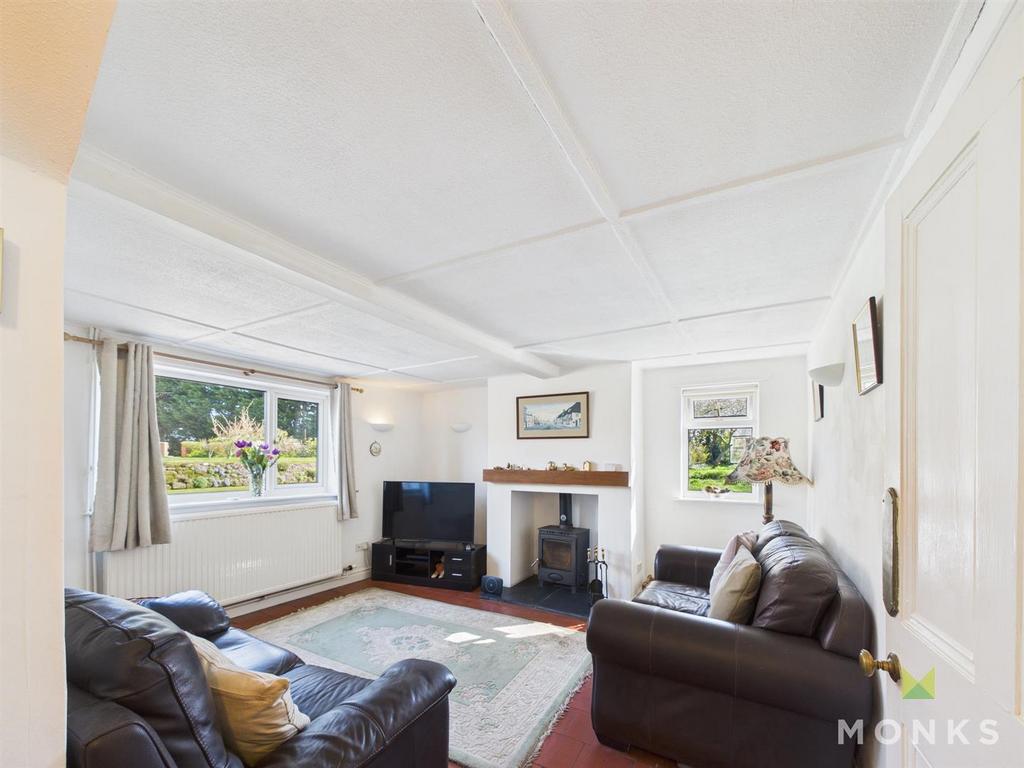 CAM01348 G0-PR0797-STILL001.jpg