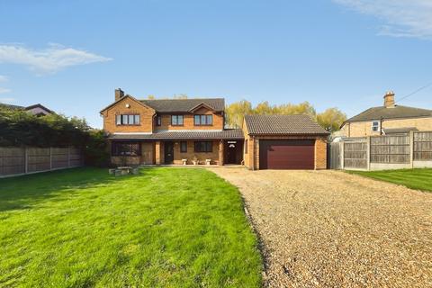 4 bedroom detached house for sale, Ramsey Road, Ramsey, Huntingdon
