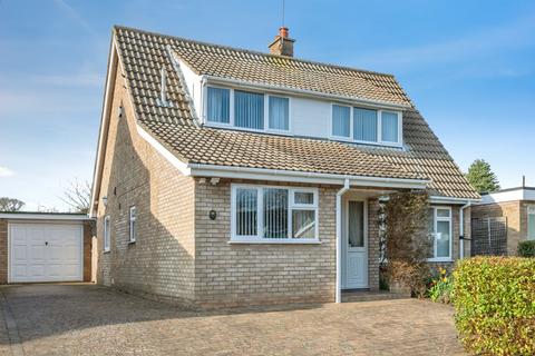 3 bedroom detached house for sale, Church Close, Buxton, Norwich