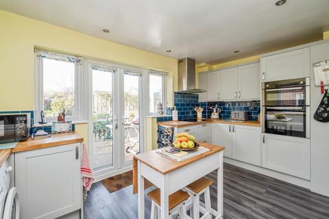 3 bedroom detached house for sale, Church Close, Buxton, Norwich