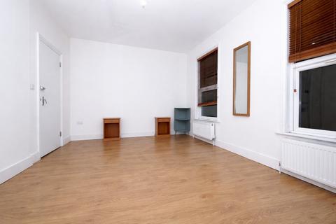 undefined, Warwick Road, London, E15