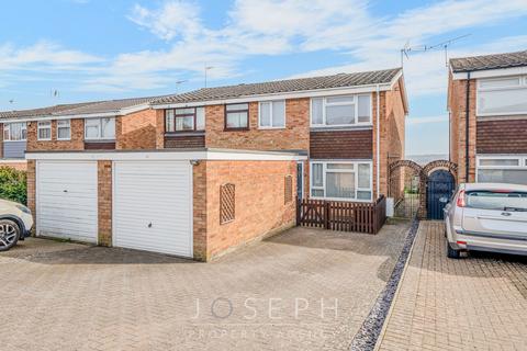 undefined, Hawthorn Drive, Ipswich, IP2