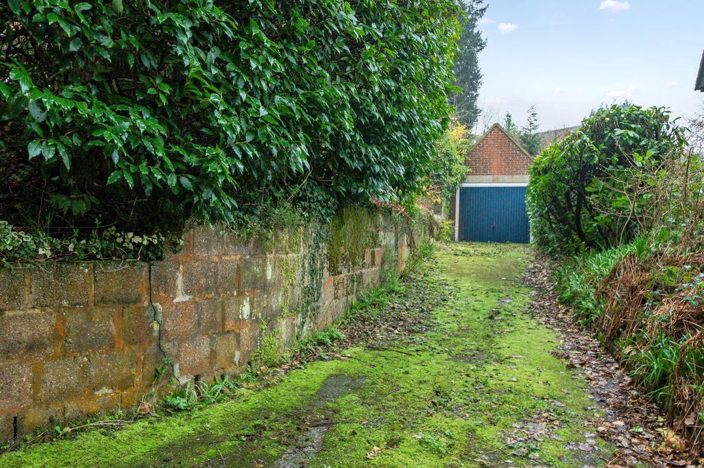 Driveway &amp; Garage