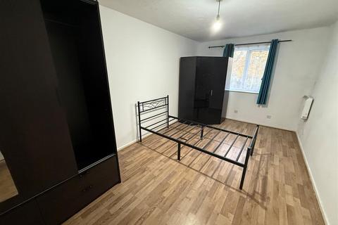 1 bedroom flat to rent, Harrow Road, Wembley