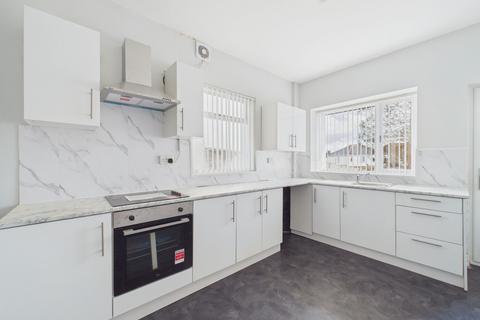 3 bedroom terraced house for sale, Cwm Level Road, Brynhyfryd, SA5