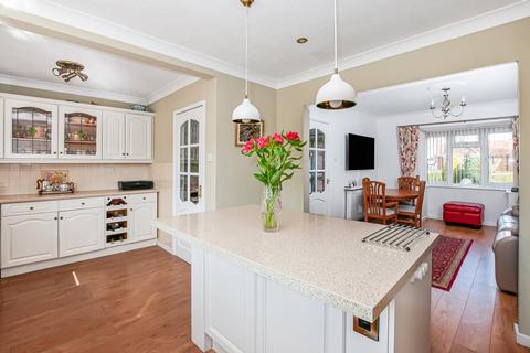 4 bedroom detached house for sale, Bishop Burton Road, Beverley HU17