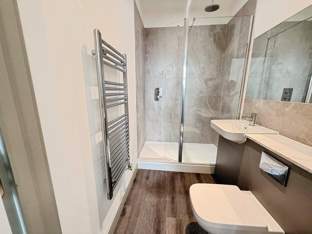 En-suite Bathroom