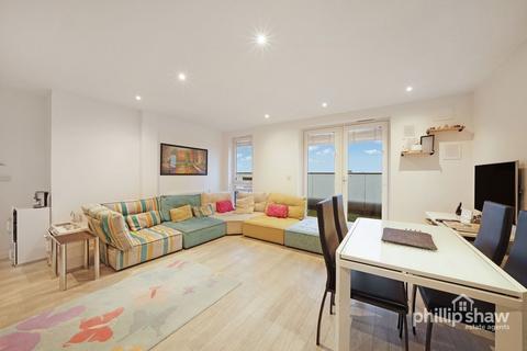 3 bedroom flat for sale, Brannigan Way, Hallington Court, HA8