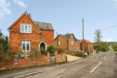 3 bedroom detached house for sale, Barrowby Vale, Barrowby, Grantham, Lincolnshire, NG32