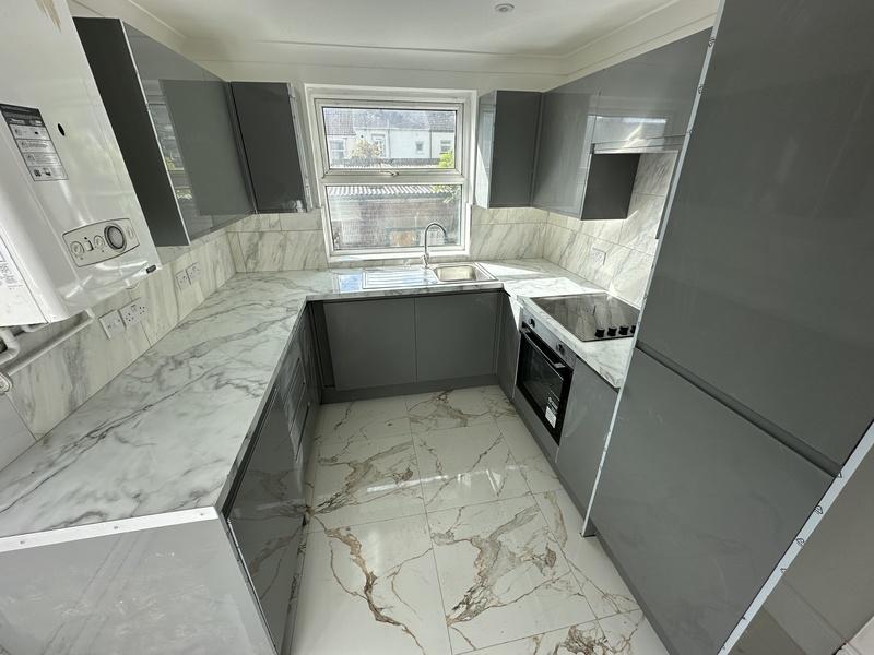 6 Bedroom HMO to Rent   Lisvane Street