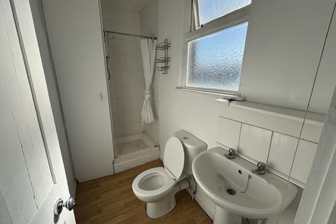 undefined, Luton Road, Chatham, ME4