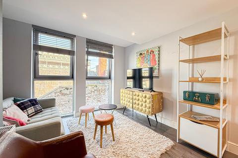 1 bedroom flat for sale, Water Street, Reliance House, L2
