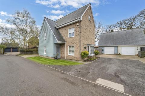 Cedars Close, Ixworth Road, Thurston