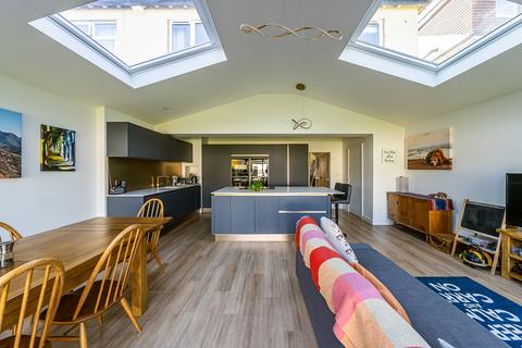 4 bedroom house to rent, Springfield Avenue London SW20