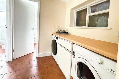 undefined, Queens Road, Egham, Surrey, TW20