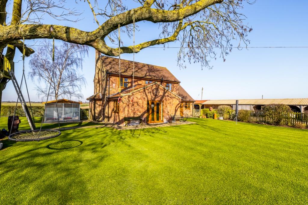 Harribels Cottage (Spalding)-28