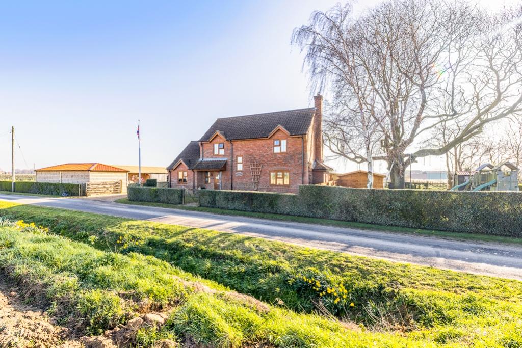 Harribels Cottage (Spalding)-14