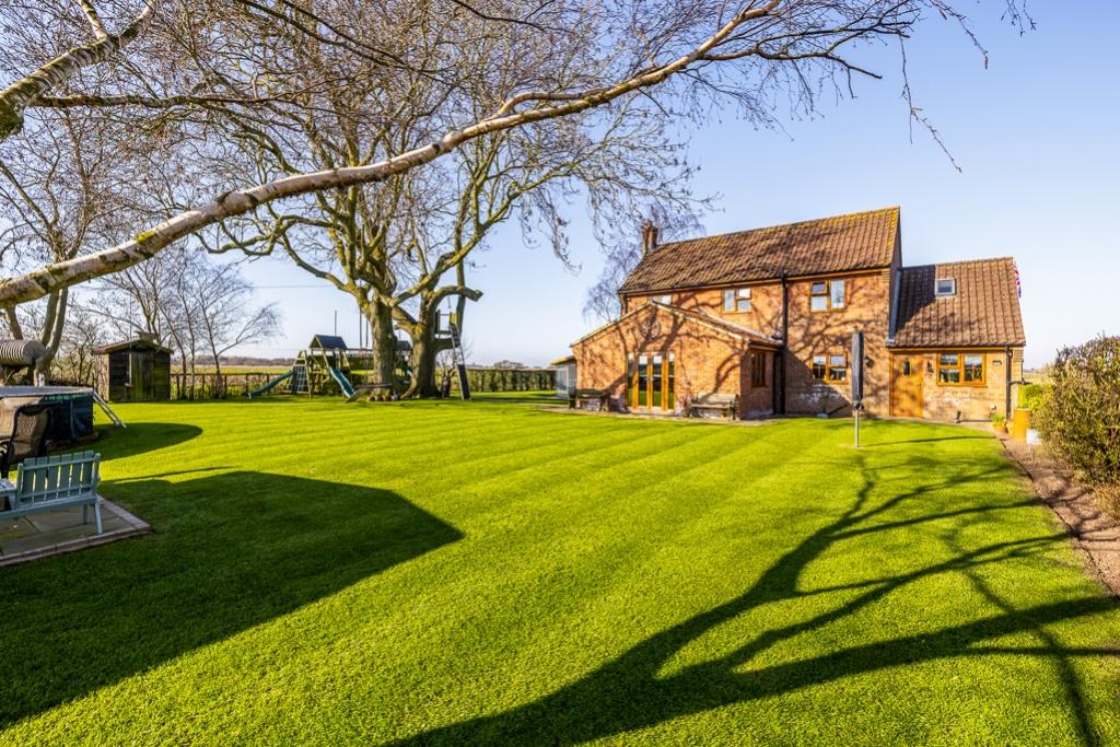 Harribels Cottage (Spalding)-22