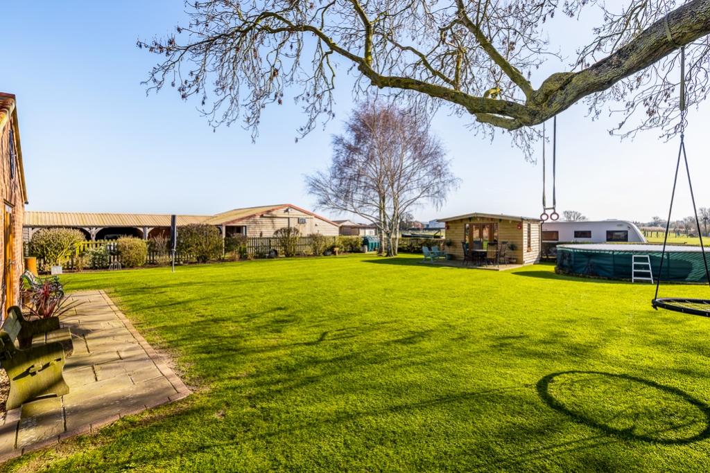 Harribels Cottage (Spalding)-30