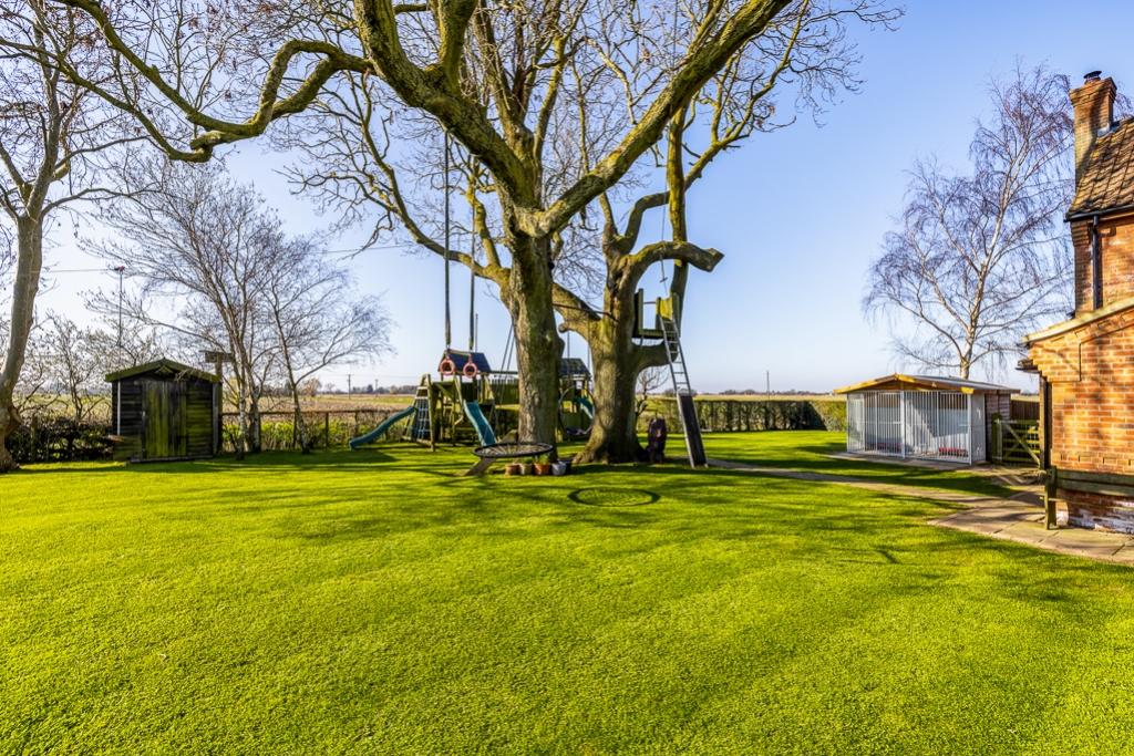 Harribels Cottage (Spalding)-24