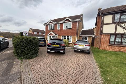 Willow Road, Larkfield, Aylesford