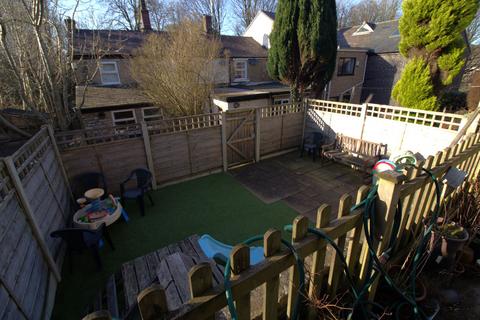 undefined, Victoria Street, Glossop SK13