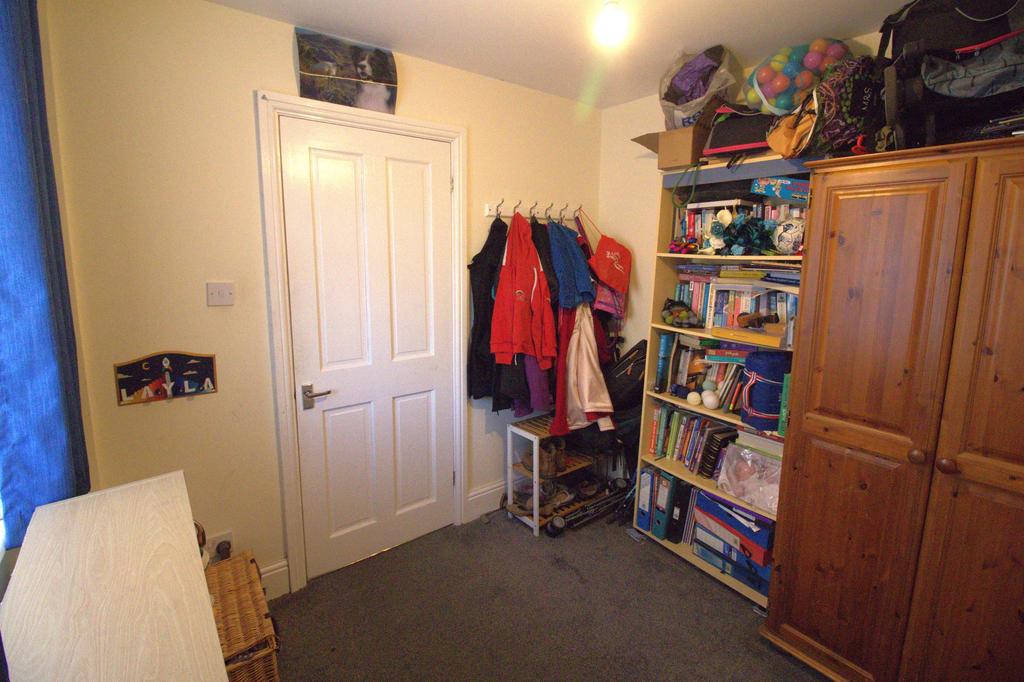 STUDY/PLAYROOM (additional Reception Room)