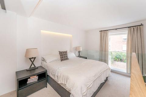 1 bedroom apartment for sale, Airlie Gardens, Kensington, London, W8