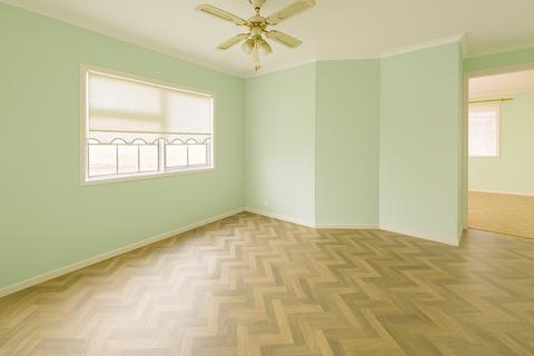 2 bedroom park home for sale, Creek Road, CANVEY ISLAND, Essex, SS8