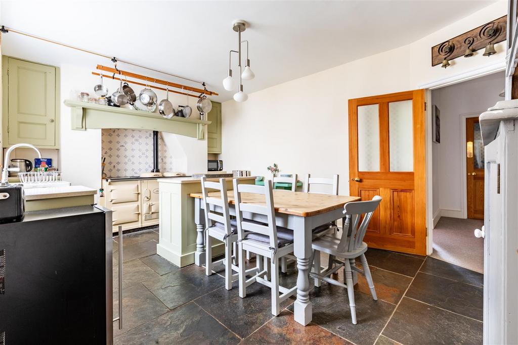 Breakfast Room