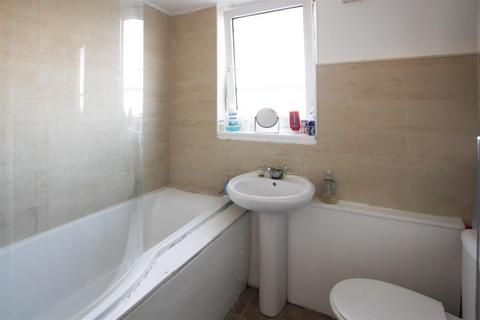 undefined, Armfield Crescent, Mitcham
