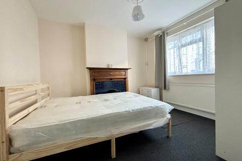 undefined, Gillingham Road, Gillingham, ME7