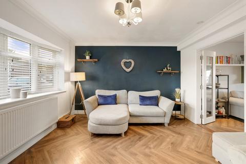 4 bedroom semi-detached house for sale, Cedar Way, Great Bentley, Colchester, CO7