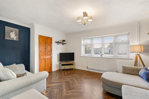 4 bedroom semi-detached house for sale, Cedar Way, Great Bentley, Colchester, CO7