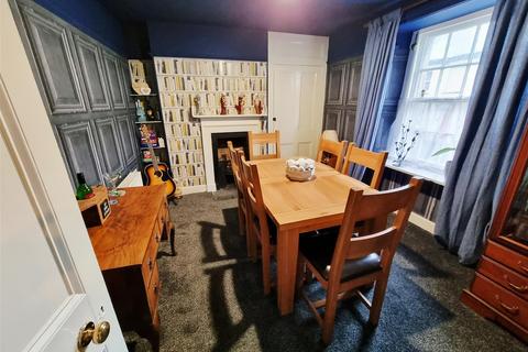 4 bedroom townhouse for sale, St. Thomas Road, Launceston