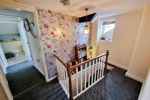 4 bedroom townhouse for sale, St. Thomas Road, Launceston