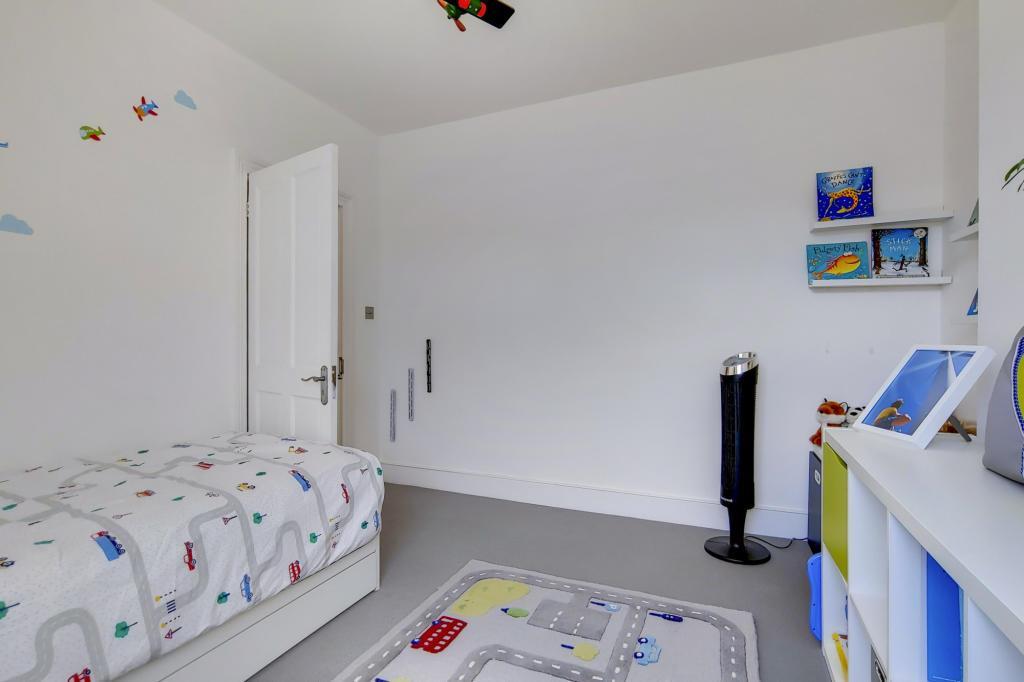 Kids bedroom 2.jpg
