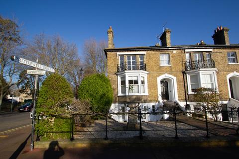undefined, Prittlewell Square, Southend On Sea