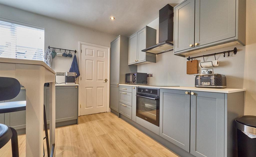 Rear Dining Kitchen