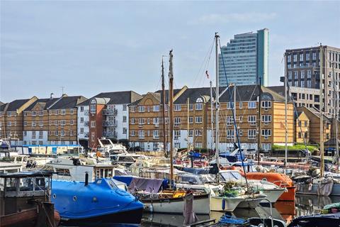 Transom Close, Surrey Docks, SE16