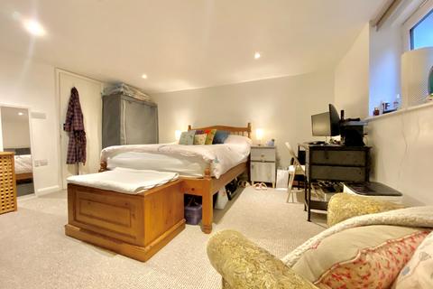 undefined, Hayle Road, MAIDSTONE